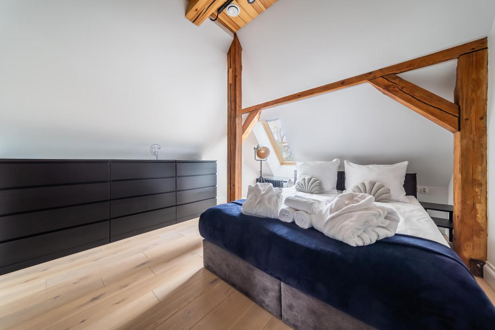 H Aparthotel Элк Экстерьер фото