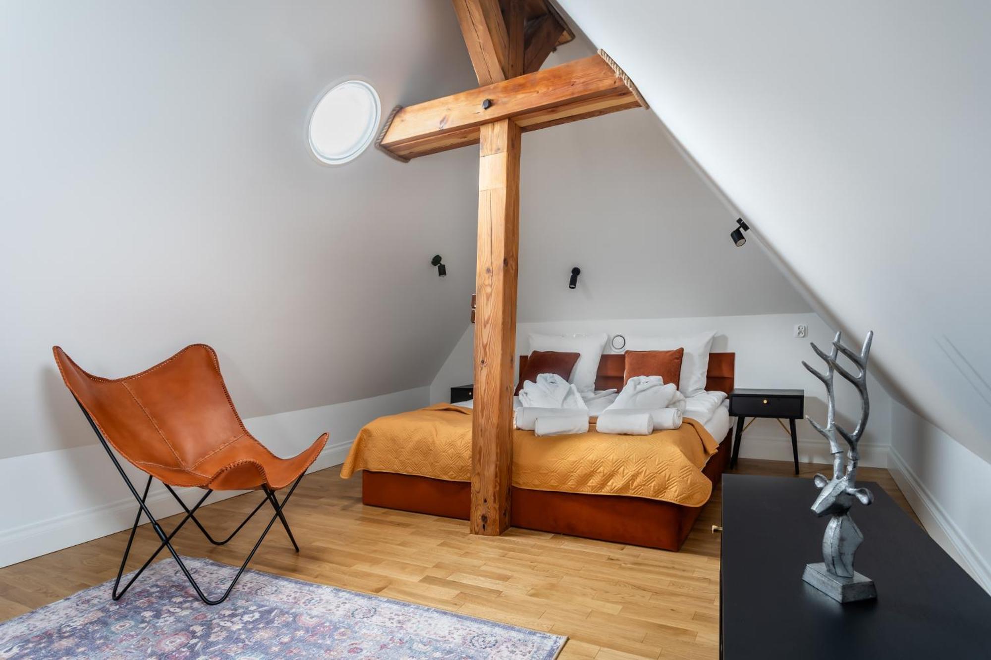 H Aparthotel Элк Экстерьер фото