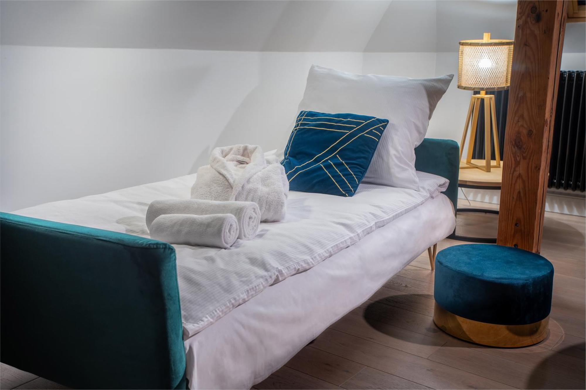 H Aparthotel Элк Экстерьер фото